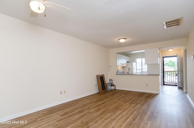 3621-B Saint Johns-8