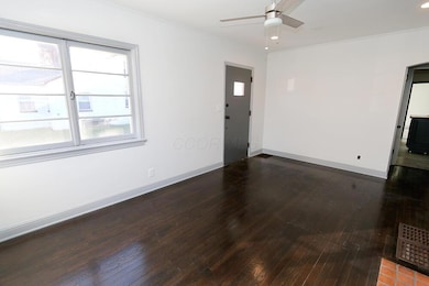 99-101 N. Brinker 29