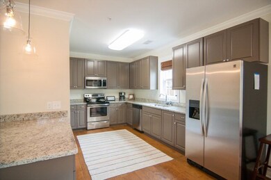 368 W Magnolia Ave unit 3, Auburn, AL 36832 - photo 3