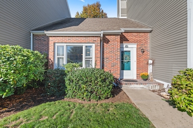 228 Georgetown Dr, Glastonbury, CT 06033 - photo 2