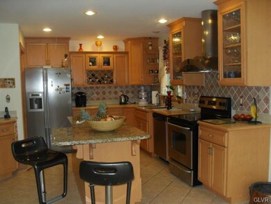 107 Mountain Park Rd unit 115, Allentown, PA 18103 - photo 5