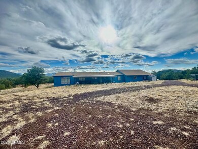 Back of House Looking West1