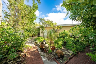 1703 South St, Key West, FL 33040 - photo 6