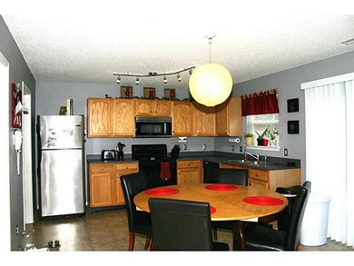 9485 W Constellation Dr, Pendleton, IN 46064 - photo 4