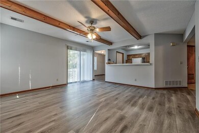 13837 W 58th Terrace unit 5, Shawnee, KS 66216 - photo 5