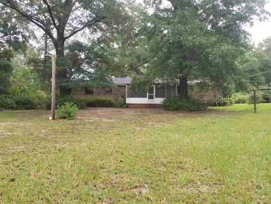 2820 Mandeville Ln, Pensacola, FL 32526 - photo 5