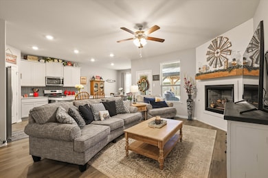 2919 Shetland Dr, Aubrey, TX 76227 - photo 7