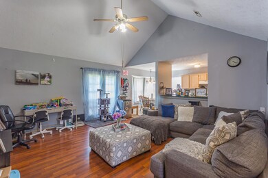 593 Mcentire Cir, Chatsworth, GA 30705 - photo 5