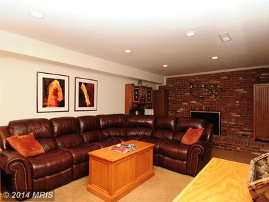 15534 Yorktown Dr, Dumfries, VA 22025 - photo 7