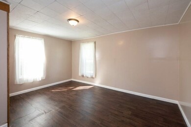 06_588NWestStreet_153_Bedroom_LowRes