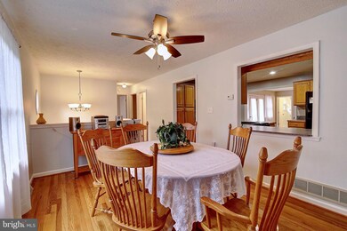 120 Parkwood Cir, Winchester, VA 22602 - photo 4