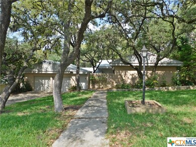 4 Timbercrest St, San Marcos, TX 78666 - photo 2