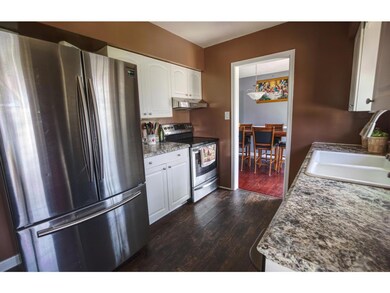 1106 68th St, Windsor Heights, IA 50324 - photo 7