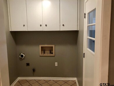 901 901 Rhodes, Tyler, TX 75701 - photo 5