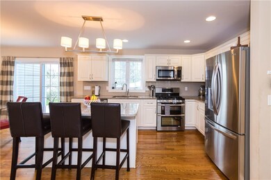 49 Kennedy Ct, Cumberland, RI 02864 - photo 2