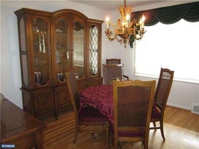 420 Sir Galahad Dr, Brookhaven, PA 19015 - photo 6