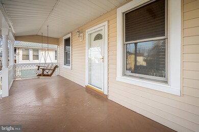 1716 Hall Ave, Halethorpe, MD 21227 - photo 5