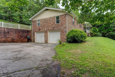 4299HappyValley-6