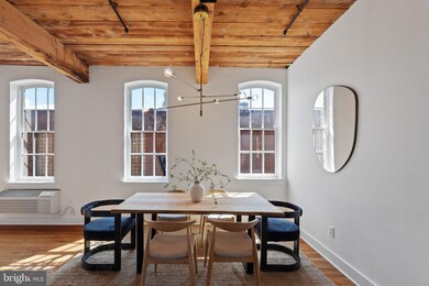 205 15 Cuthbert St unit 301, Philadelphia, PA 19106 - photo 4