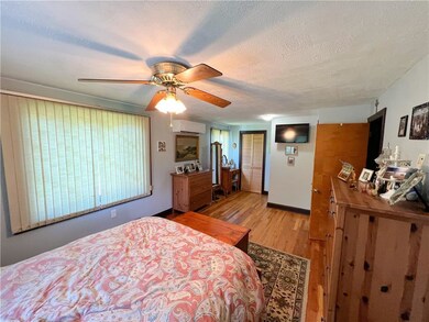 4789 Ackermans Ln, Coopersburg, PA 18036 - photo 7