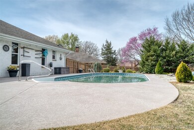 2528 SE Vicksburg St, Bartlesville, OK 74006 - photo 6