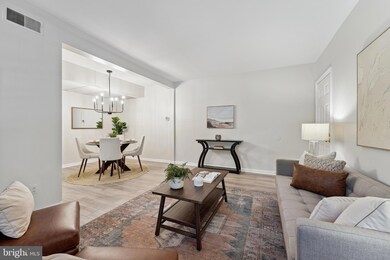 1909 N Rhodes St unit 27, Arlington, VA 22201 - photo 5