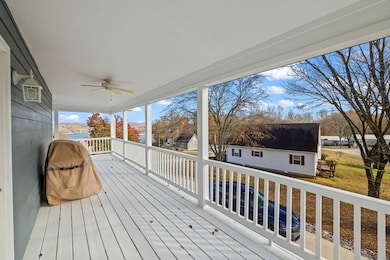 312 Cosby Parris Rd, Byrdstown, TN 38549 - photo 7