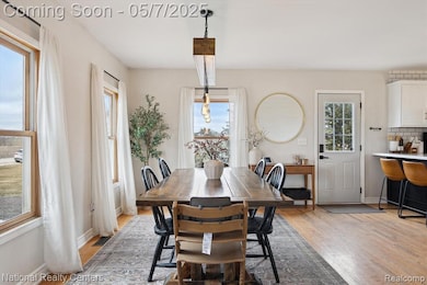 Lots of windows in Dining Room