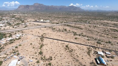 Straight on view of Superstition Mtns