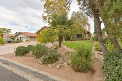 12855 Fairway Rd, Victorville, CA 92395 - photo 5