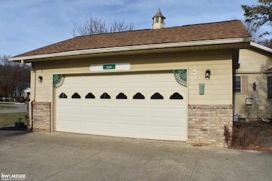 3405 Hemlock Ct, China, MI 48054 - photo 3