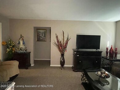 4917 Burchfield Ave, Lansing, MI 48910 - photo 5