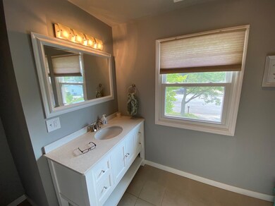 919 Maxwell Ct, Crown Point, IN 46307 - photo 4