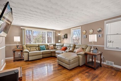 396 Treble Cove Rd, North Billerica, MA 01862 - photo 4