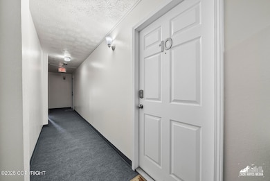 07-329e14thave#10_ZHM_007