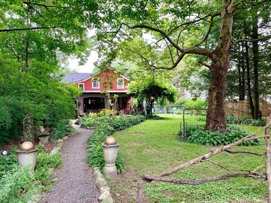 110 W Ann St, Milford, PA 18337 - photo 2