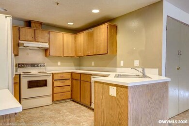 600 Brandon Dr, Newberg, OR 97132 - photo 7