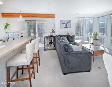 971-W-BC-Blvd-C4-MLS_05