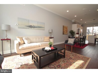 2338 Reed St, Philadelphia, PA 19146 - photo 2