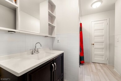 10 14almira St, Bloomfield Twp., NJ 07003 - photo 5