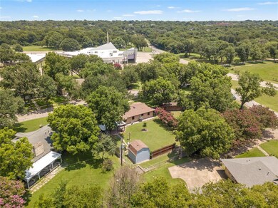 1003 Sunset Dr, Ennis, TX 75119 - photo 4