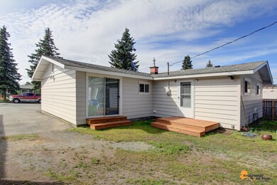2105 W 46th Ave, Anchorage, AK 99517 - photo 3