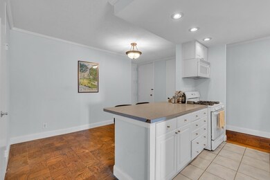 Harbor Towers unit 14G, Boston, MA 02110 - photo 3