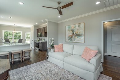 598 Bellingham Dr. NE HD-21