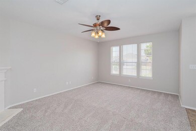 2309 Wildwood Ln, Denton, TX 76210 - photo 4