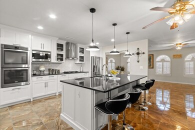 10625 Vista Lomas Dr, El Paso, TX 79935 - photo 7