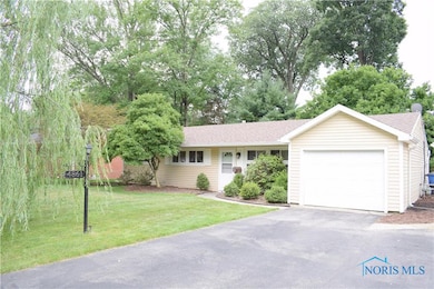 4861 Elmhurst Rd, Toledo, OH 43613 - photo 2