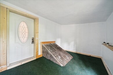 Mudroom/Back Entryway