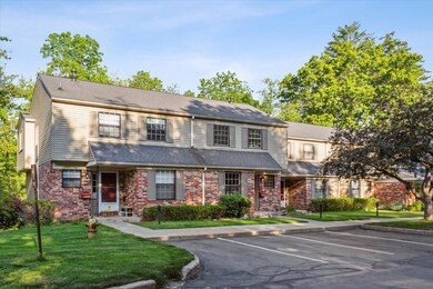02-3230-Pine-Bluff-Ln-Kalamazoo-MI-49008