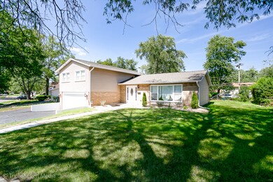 17703 Grandview Dr, Hazel Crest, IL 60429 - photo 4